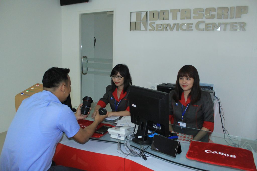 Majalah ICT Datascrip  Service Center Hadir di Manado 